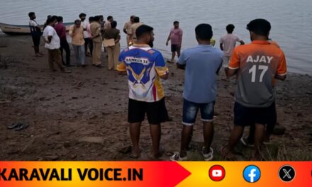 ಗಣಪತಿ ಮಂಟಪ ತರಲು ಹೋದ ವೇಳೆ ದೋಣಿ ಮುಗುಚಿ ಸಾವು